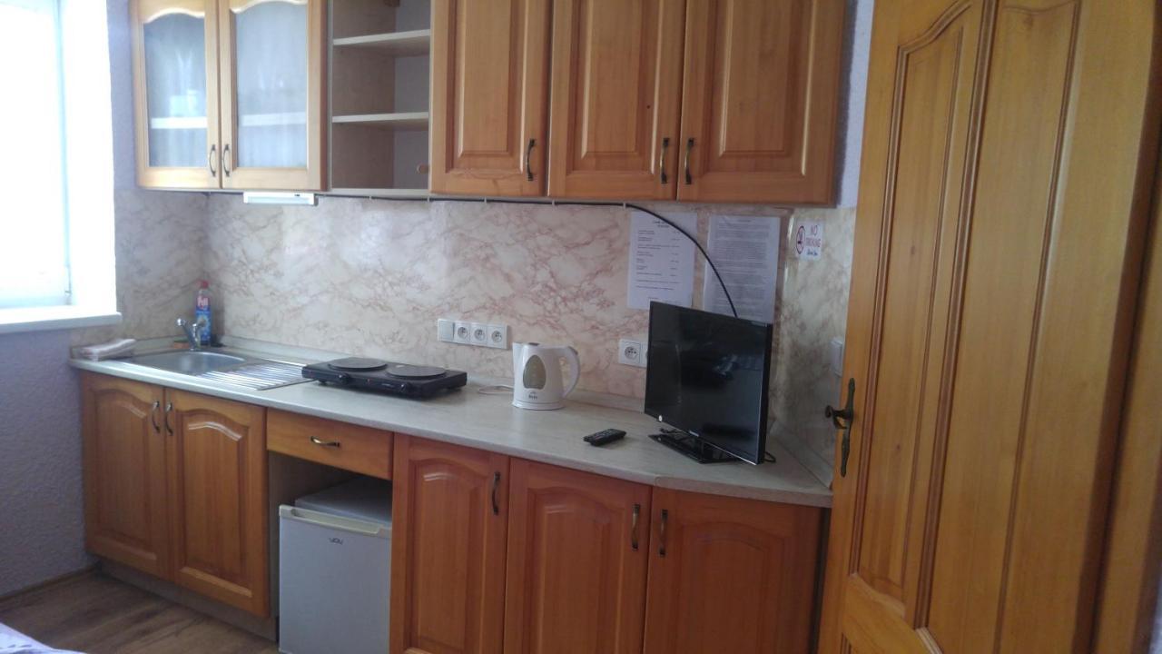 Penzion Apartmany Becov Bečov nad Teplou Εξωτερικό φωτογραφία