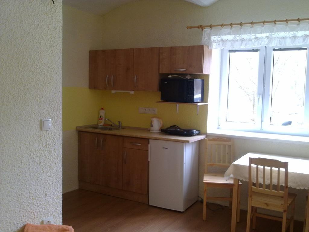 Penzion Apartmany Becov Bečov nad Teplou Εξωτερικό φωτογραφία